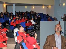 Deprem Doktorundan Konferans