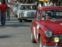 Tarihi Otomobiller Bodrumda Tarih Yazdı