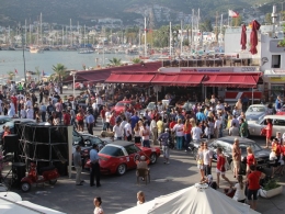 16. Tarihi Batı Anadolu Klasik Otomobil Rallisi Bodrum’da yapıldı