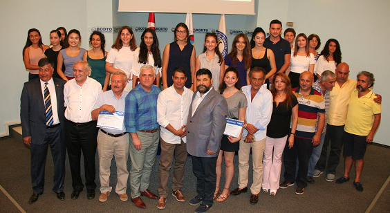 BAŞARINIZIN FARKINDAYIZ