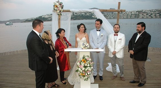 ODAMIZ PERSONELİ IŞIN BARUT’UN MUTLU GÜNÜ