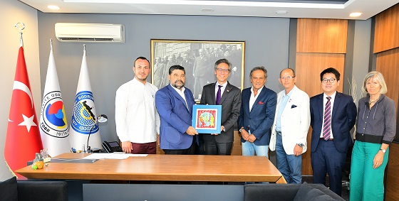 SİNGAPUR BÜYÜKELÇİSİ ZİYARETİ