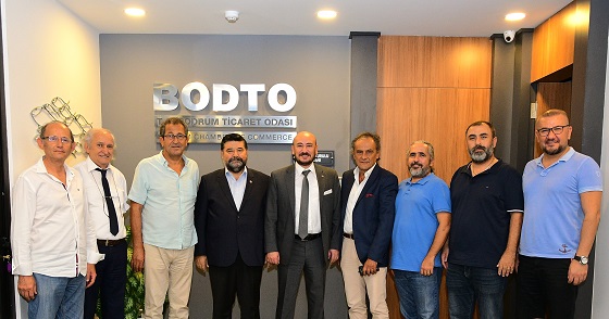 TOBB YÖNETİM KURULU ÜYESİ HAKAN ÜLKEN ODAMIZDAYDI