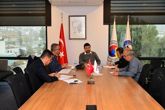 ZEYTİN YAĞINDA KALİTE İÇİN ÇALIŞMALAR DEVAM EDİYOR