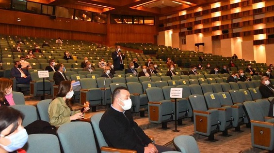 VALİ ORHAN TAVLI BAŞKANLIĞINDA YILIN İLK EKONOMİ TOPLANTISI YAPILDI