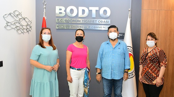 KIZILAY BODRUM ŞUBESİ İLE HAYVAN HAKLARI KONUŞULDU