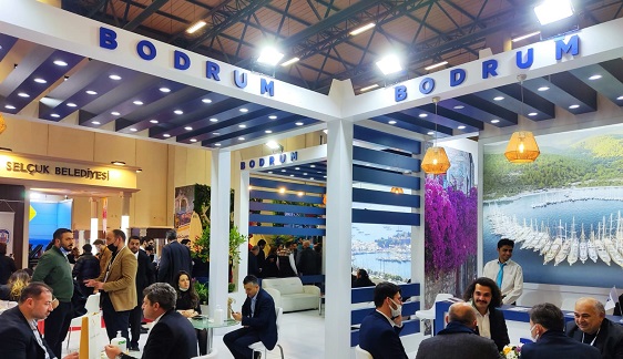 BODRUM STANDI EMITT FUARININ 2. GÜNÜNDE KONUKLARINI AĞIRLIYOR