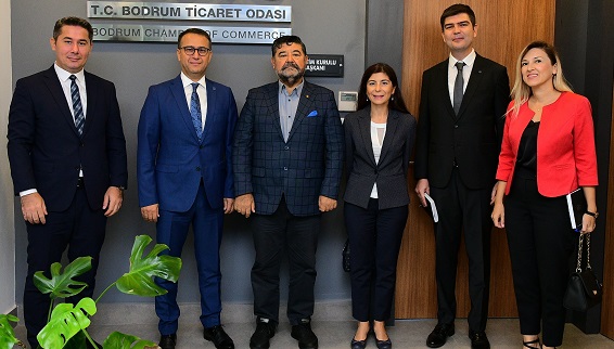 HALKBANK YÖNETİCİLERİ İLE FİNANSAL KONULAR GÖRÜŞÜLDÜ