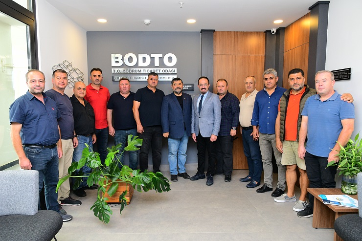 ESNAF ODASI VE ŞOFÖRLER ODASI BAŞKANLARINDAN TEBRİK