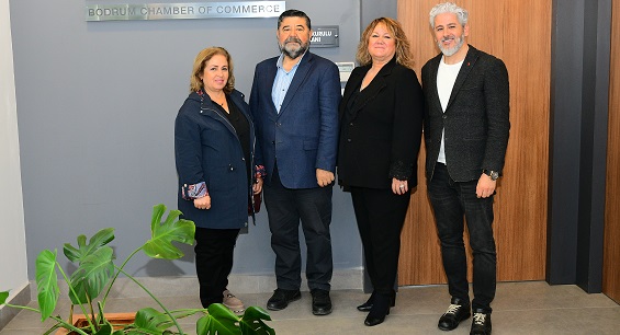 “KADINLAR SİYASET HAYATINDA AKTİF OLMALI”