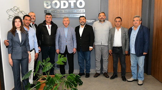 PARTİLERDEN ODAMIZA ZİYARETLER SÜRÜYOR