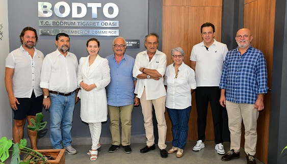 VİYANA MİLLETVEKİLİ İLE GÖRÜŞTÜK