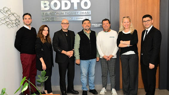 BAŞKANA BODRUM KİTABI’NI TAKDİM ETTİLER