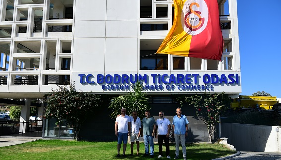 GALATASARAYLILARI KUTLADILAR