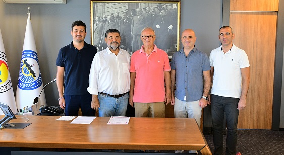 DIŞ İLİŞKİLERİN GELİŞTİRİLMESİ GÜNDEME ALINDI