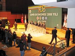 İzmir odalarının ortak vergi ödül töreni yapıldı