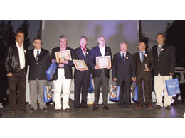 Yarımada Gazetesi'nden BODTO'ya Plaket