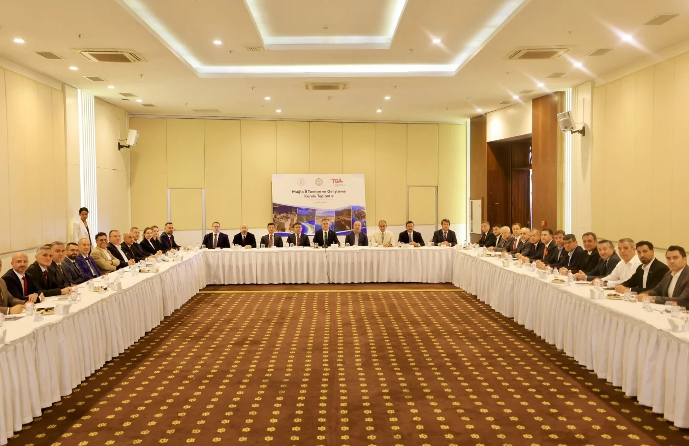 MUĞLA’NIN TURİZMDE MARKA DEĞERİNİ GÜÇLENDİRECEK ÇALIŞMALAR DEĞERLENDİRİLDİ