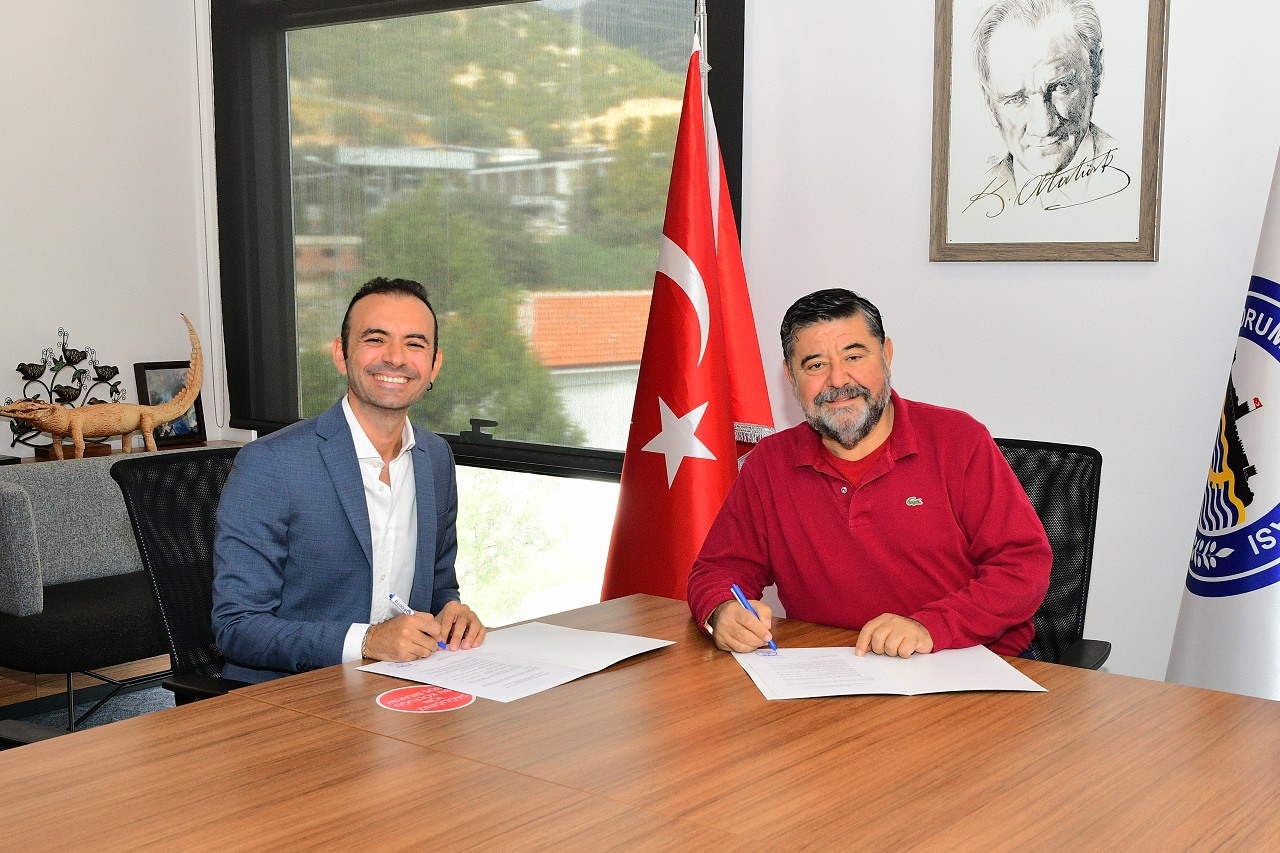 DOÇ. DR. AKİF TÜRER AĞIZ DİŞ VE ÇENE CERRAHİSİ KLİNİĞİ’NDEN ÜYE İNDİRİMİ