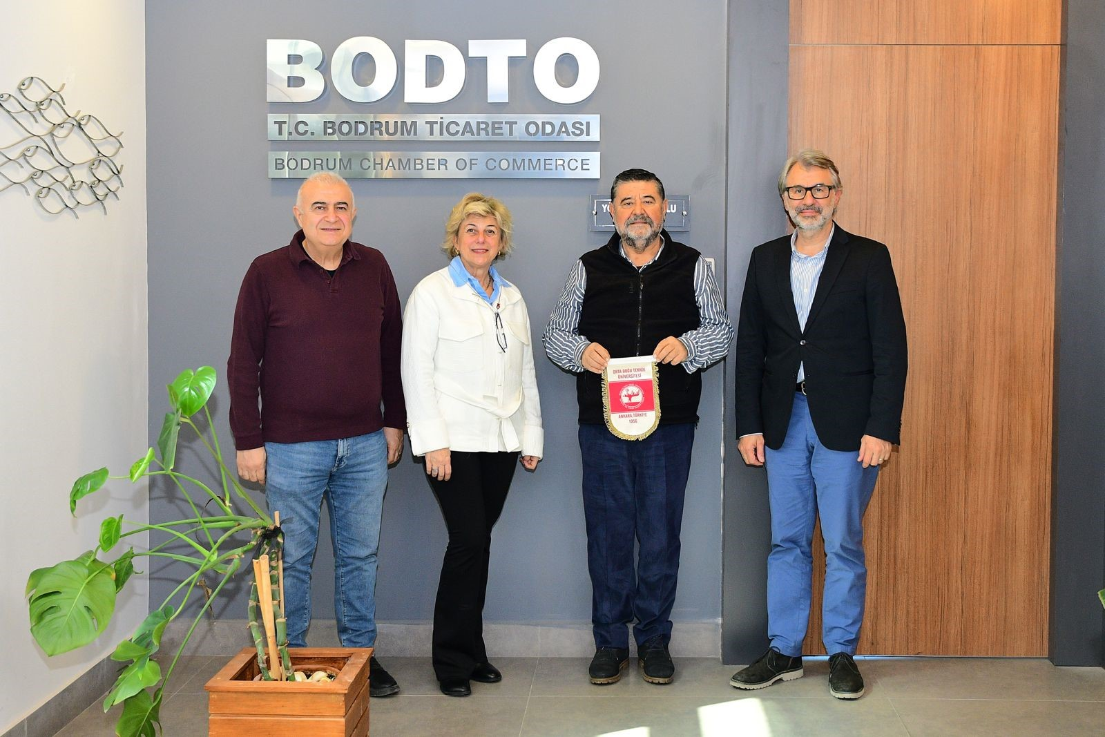 BODRUM ODTÜ MEZUNLARI DERNEĞİ’NDEN BODTO’YA NEZAKET ZİYARETİ