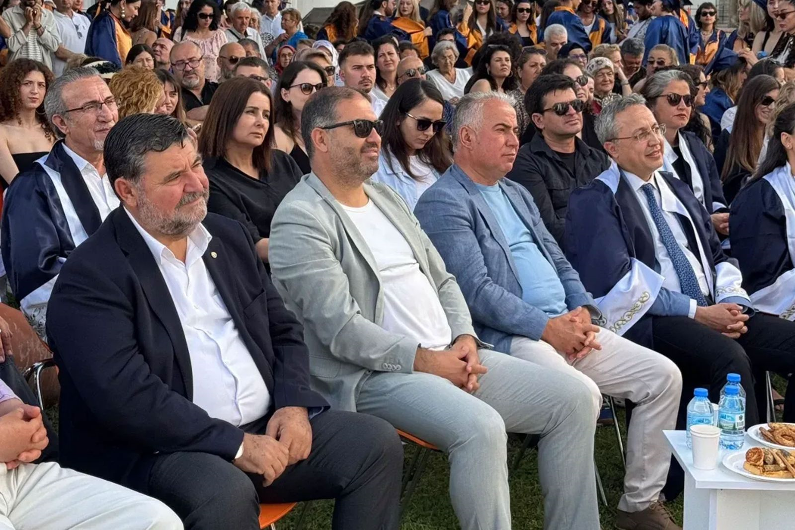 GÜZEL SANATLAR FAKÜLTESİ’NDE MEZUNİYET COŞKUSU