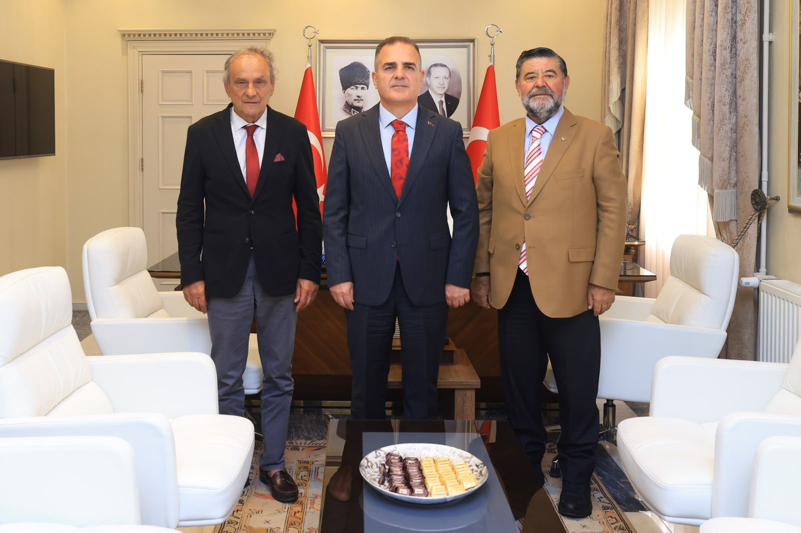 BODTO YÖNETİMİ MUĞLA VALİSİ DR. İDRİS AKBIYIK’I MAKAMINDA ZİYARET ETTİ