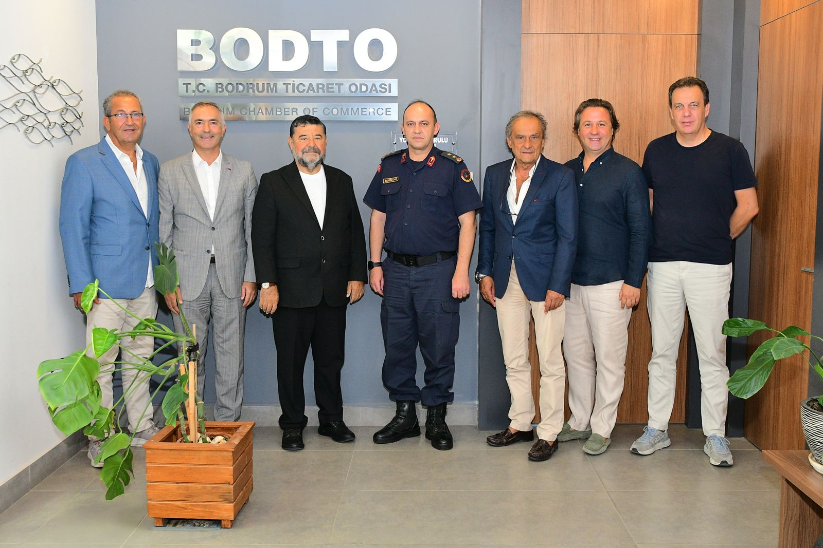 YARBAY KAMİL İNCEBACAK’TAN NEZAKET ZİYARETİ