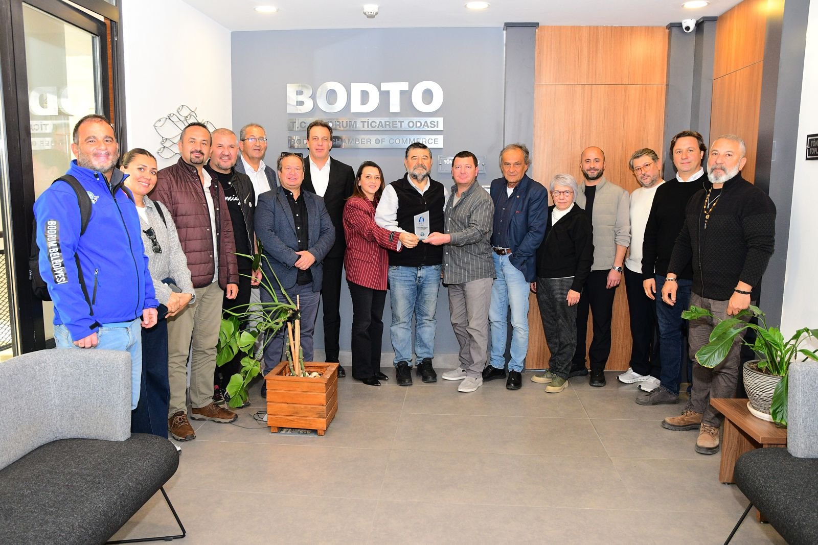 BODRUMSPOR YELKEN KULÜBÜ’NDEN BODTO’YA TEŞEKKÜR PLAKETİ