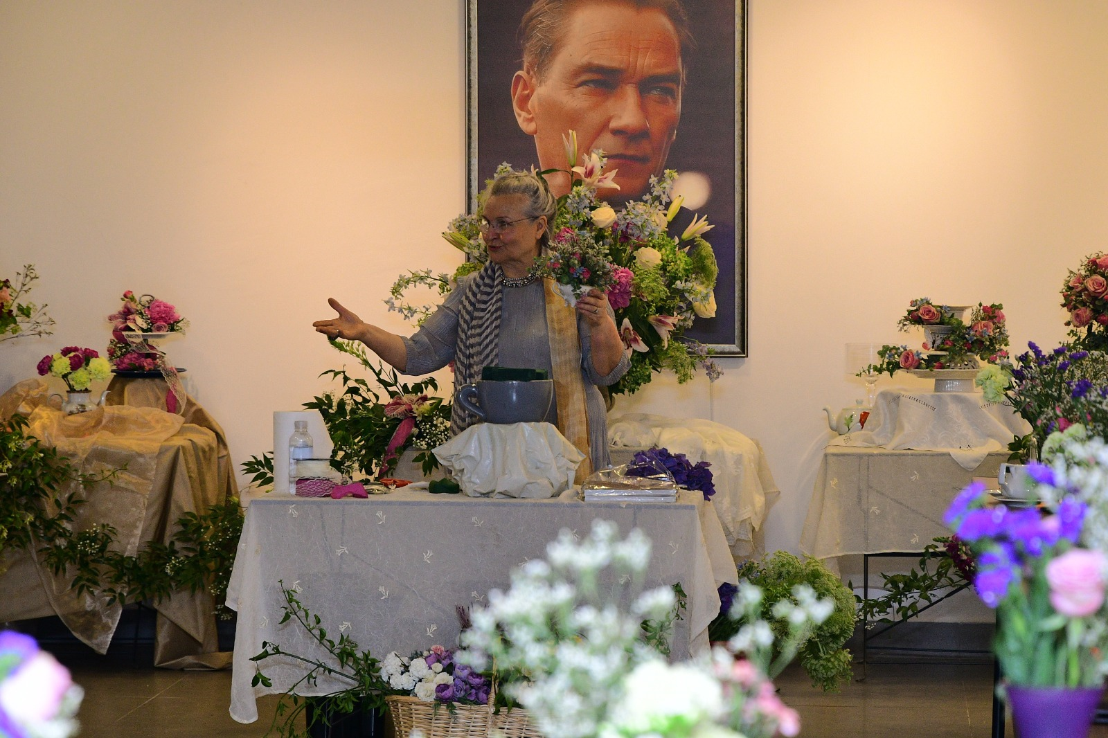 ANNELER GÜNÜ’NE ÖZEL ÇİÇEK ATÖLYESİ