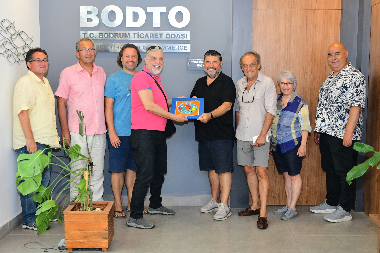 EKONOMİST ATİLLA YEŞİLADA BODTO İLE BİR ARAYA GELDİ